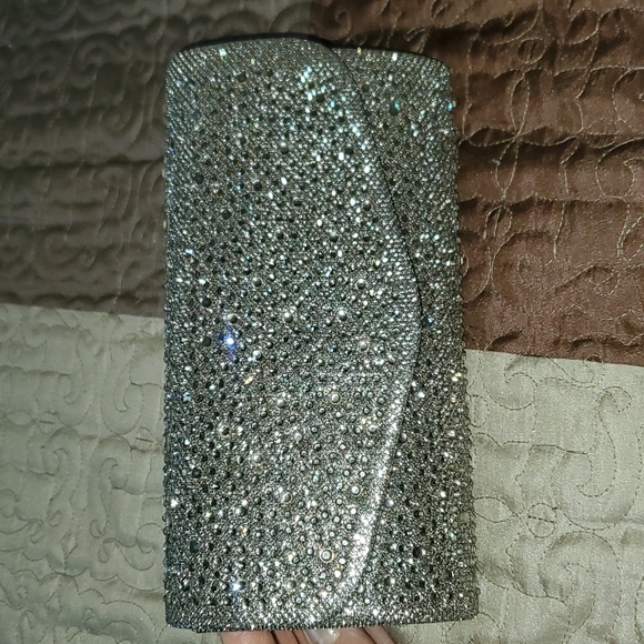 Brand new evening clutch